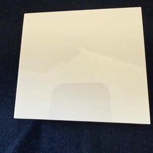 Zara Bronzer 1 - New without Box